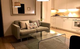 Cool & Central 2 Bedroom In Heart Of Eaux-Vives